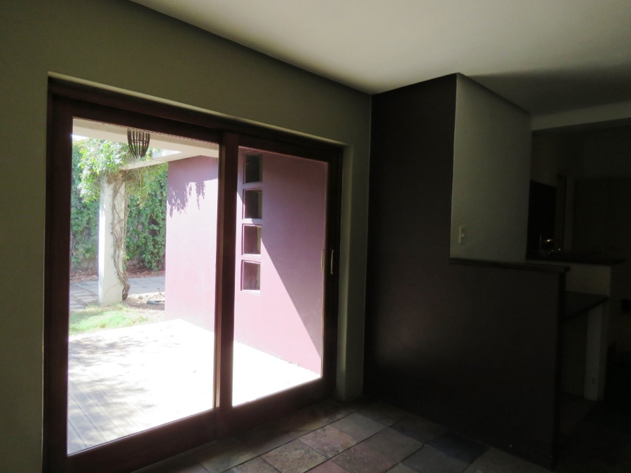 To Let 3 Bedroom Property for Rent in Rondebosch Western Cape